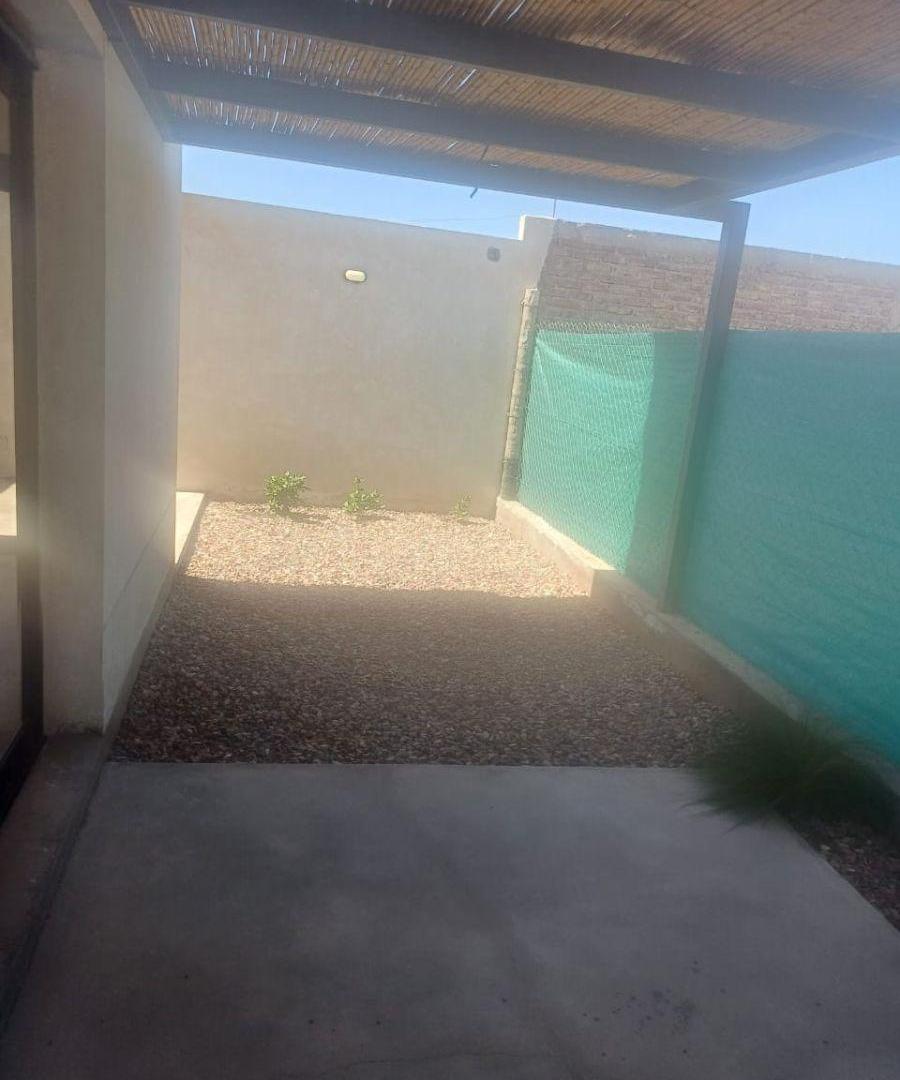 Foto de Alquiler Duplex en B° Las Tacas, frente a Bodega La Rura, Maipú, imagen 2
