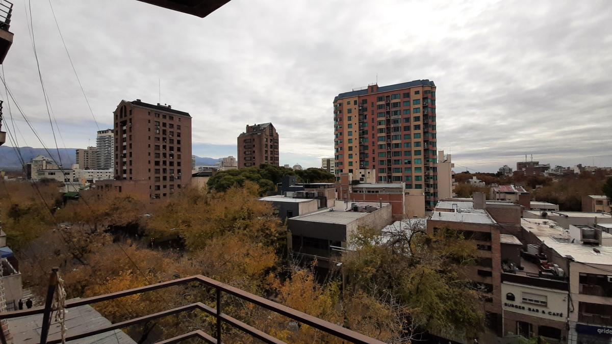 Dpto Frontal Calle Colon Tres Habitaciones Ciudad de Mendoza 5
