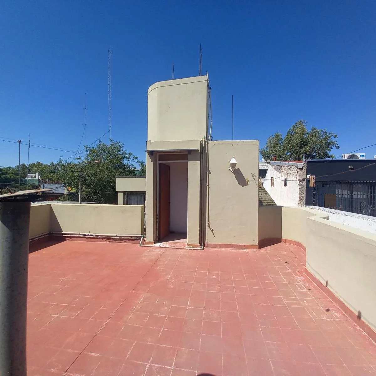 Casa Ubicadisima en Godoy Cruz 5