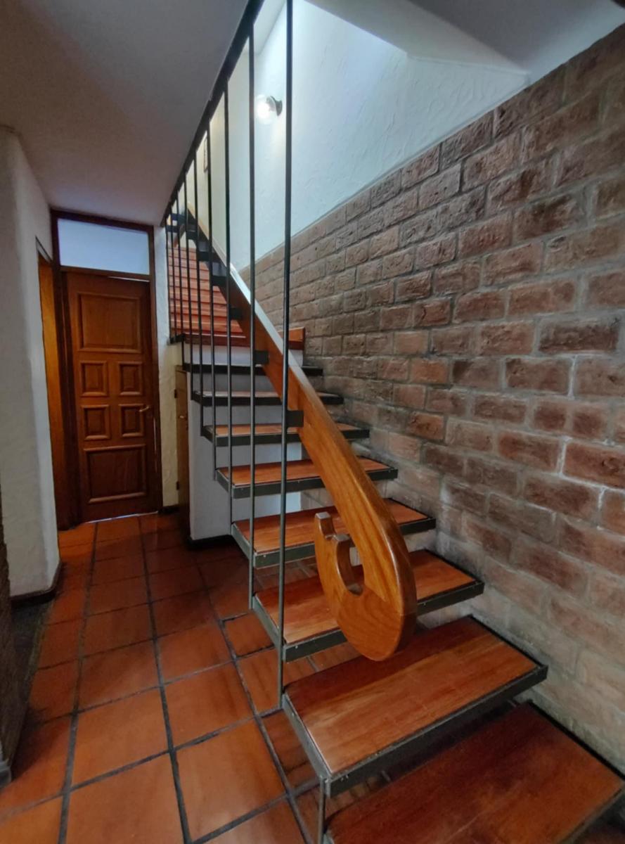 Arizu (4 Dorm. 4 Baños. Pileta) 3