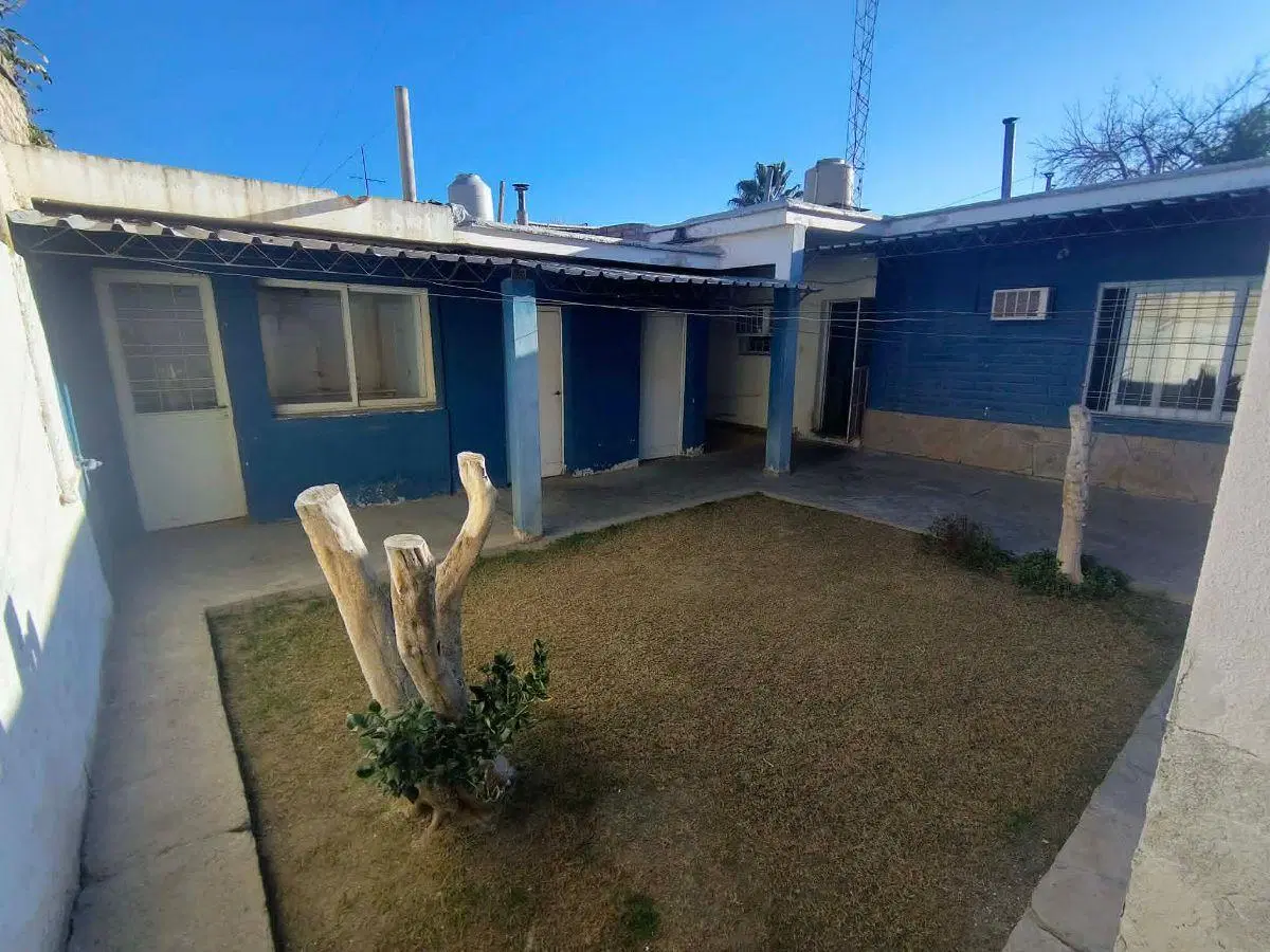 Casa de 250 m² con 3 dormitorios en venta en Rivadavia 1