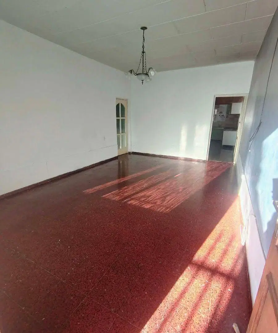 Casa de 250 m² con 3 dormitorios en venta en Rivadavia 2