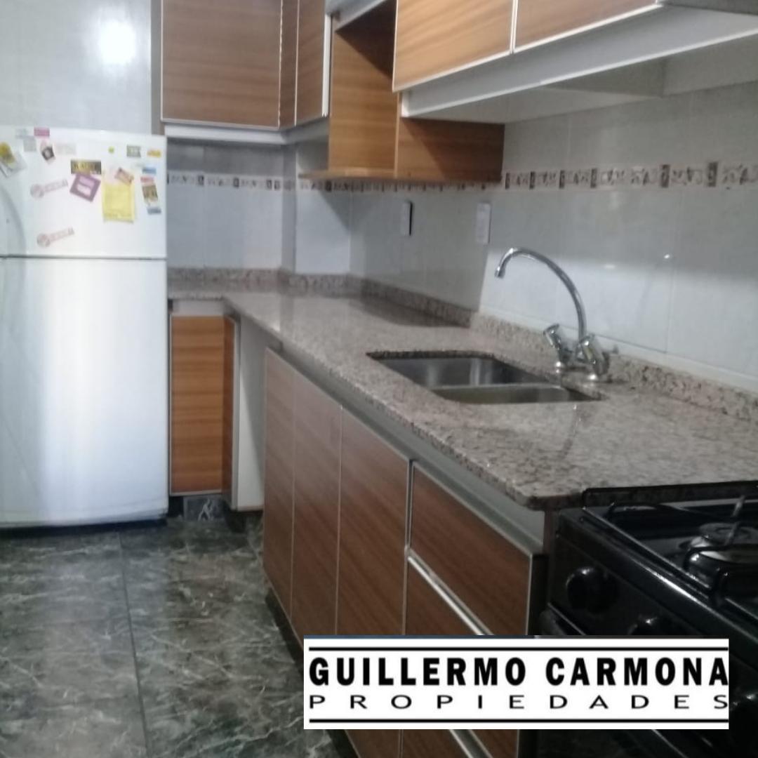 Vendo Departamento Ady. Peatonal y España // Ciudad 2