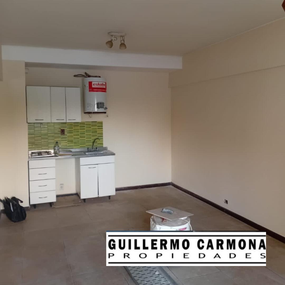 Vendo Dpto Av San Martín y Lavalle. Galería Independencia // Ciudad // Mendoza 1