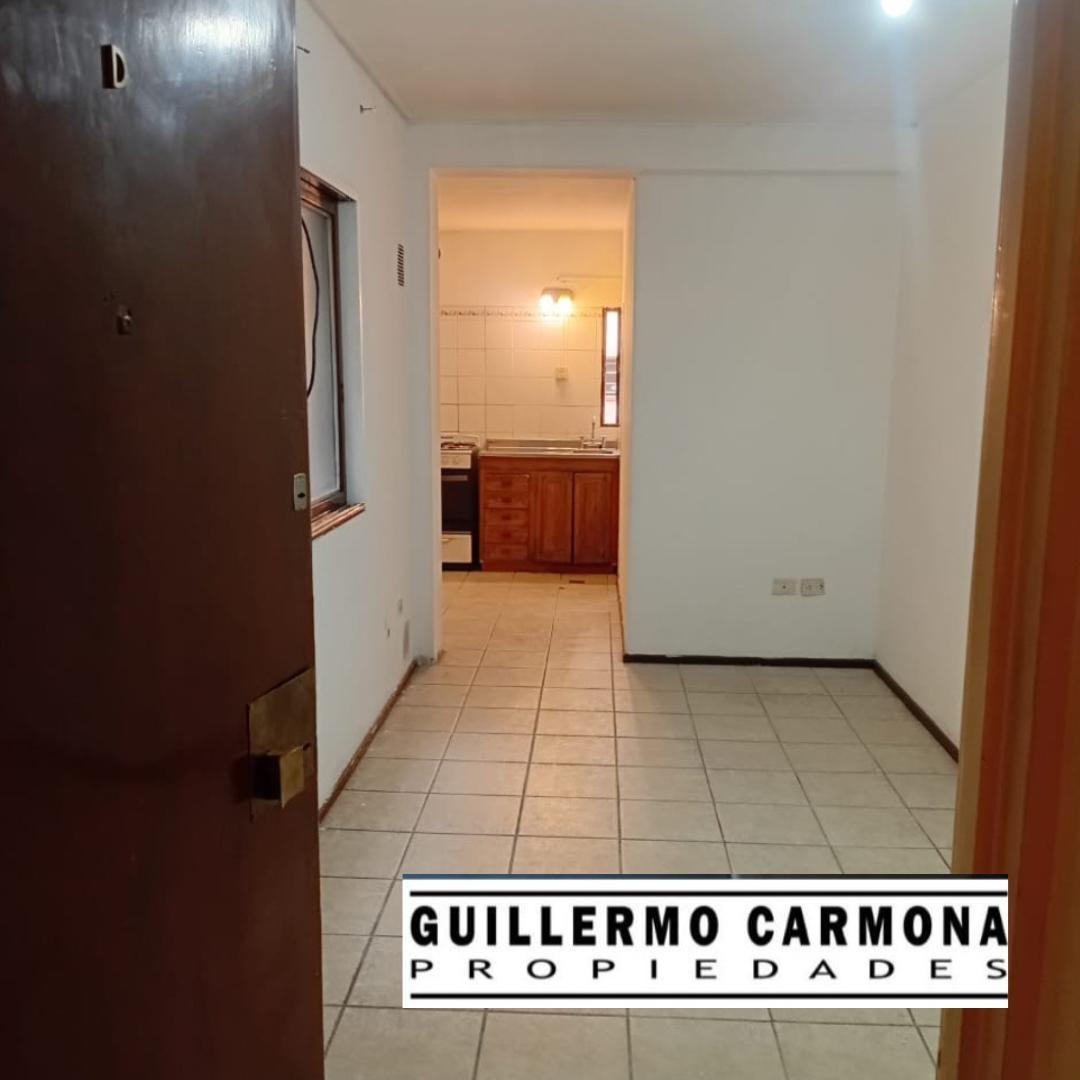Vendo Departamento Ady. Av San Martín y Peatonal// Ciudad // Mendoza 3