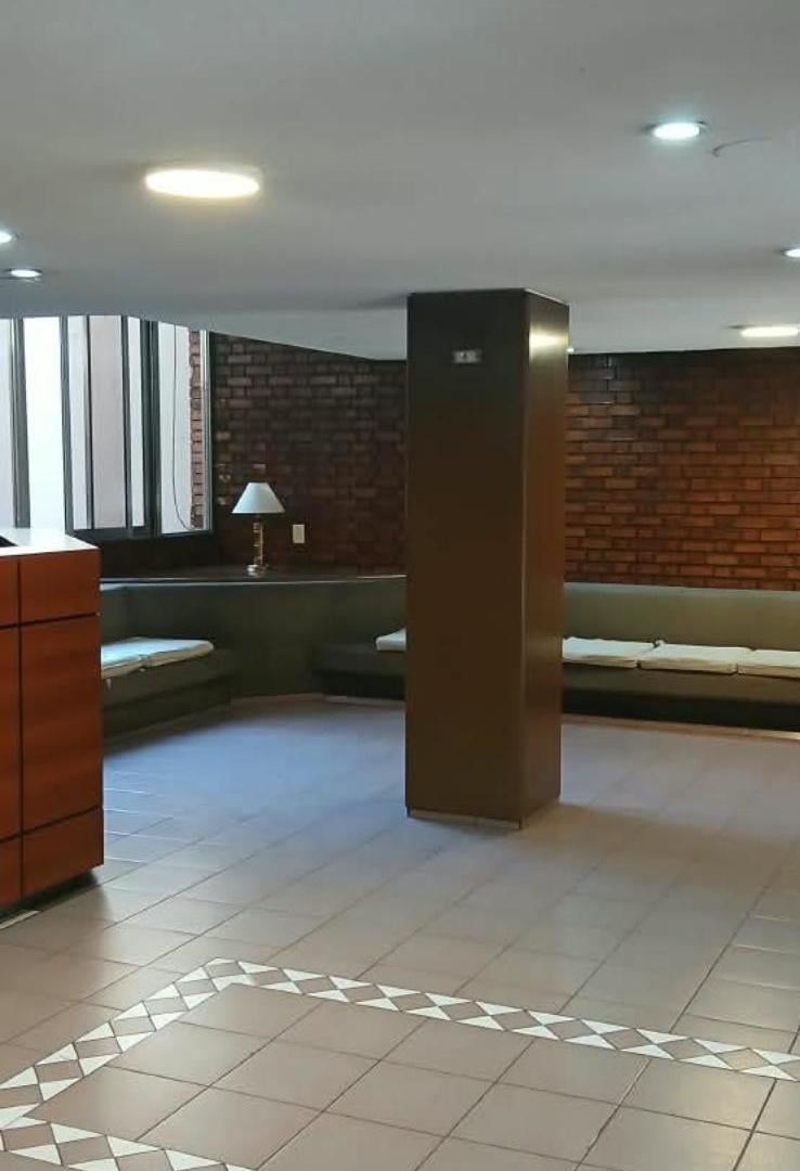 Foto de Vendo Dpto Edificio Kolton Ady. Chile y Montevideo // Mendoza, imagen 2