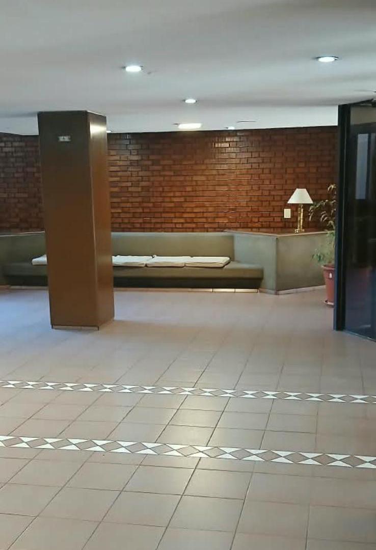 Foto de Vendo Dpto Edificio Kolton Ady. Chile y Montevideo // Mendoza, imagen 5