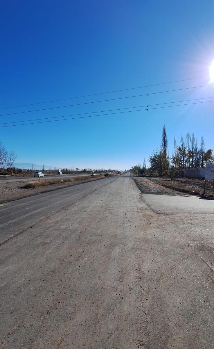 Terreno en Venta de 16.000 m² en Perdriel con Salida a Acceso Sur. Usd 120.000 1