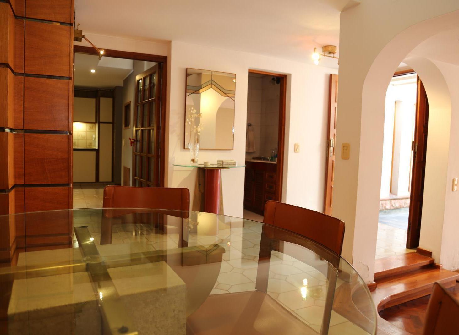 Foto de Casa en Venta con salida a dos calles - Luján de Cuyo, imagen 4