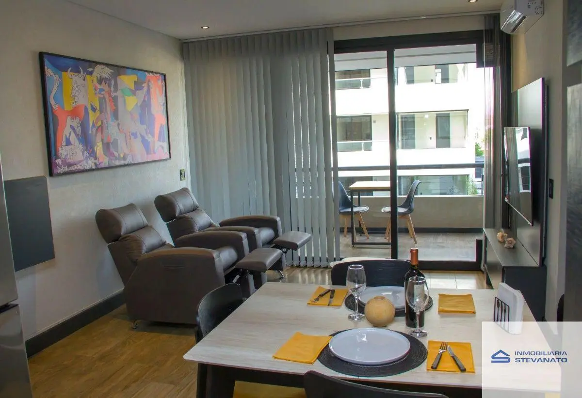Departamento en alquiler c/ cochera en Villa Nueva 5