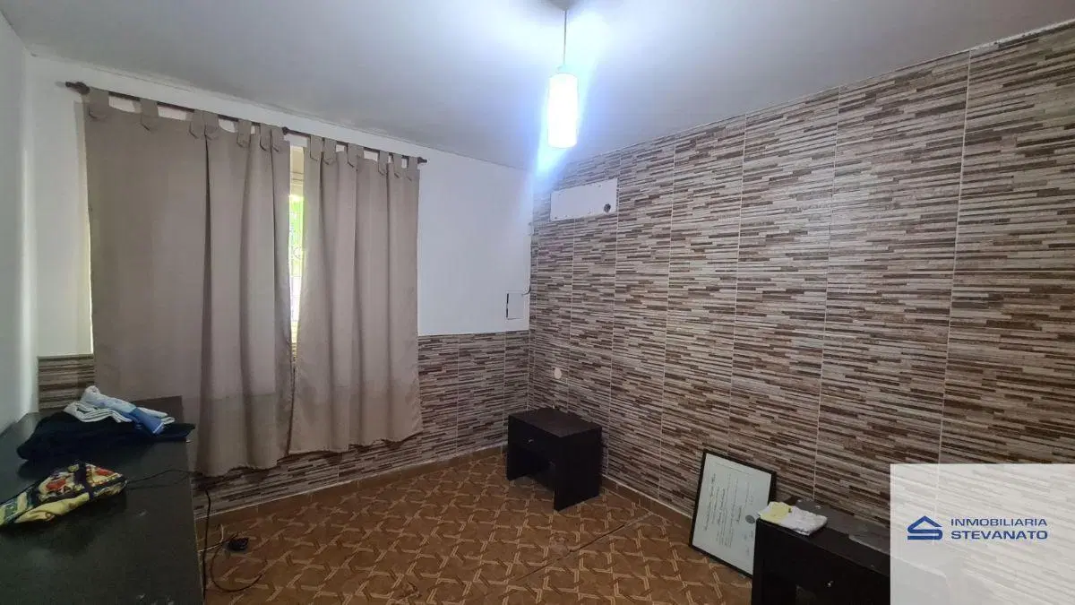 Casa en alquiler de 2 dormitorios c/ cochera en Maipú 2