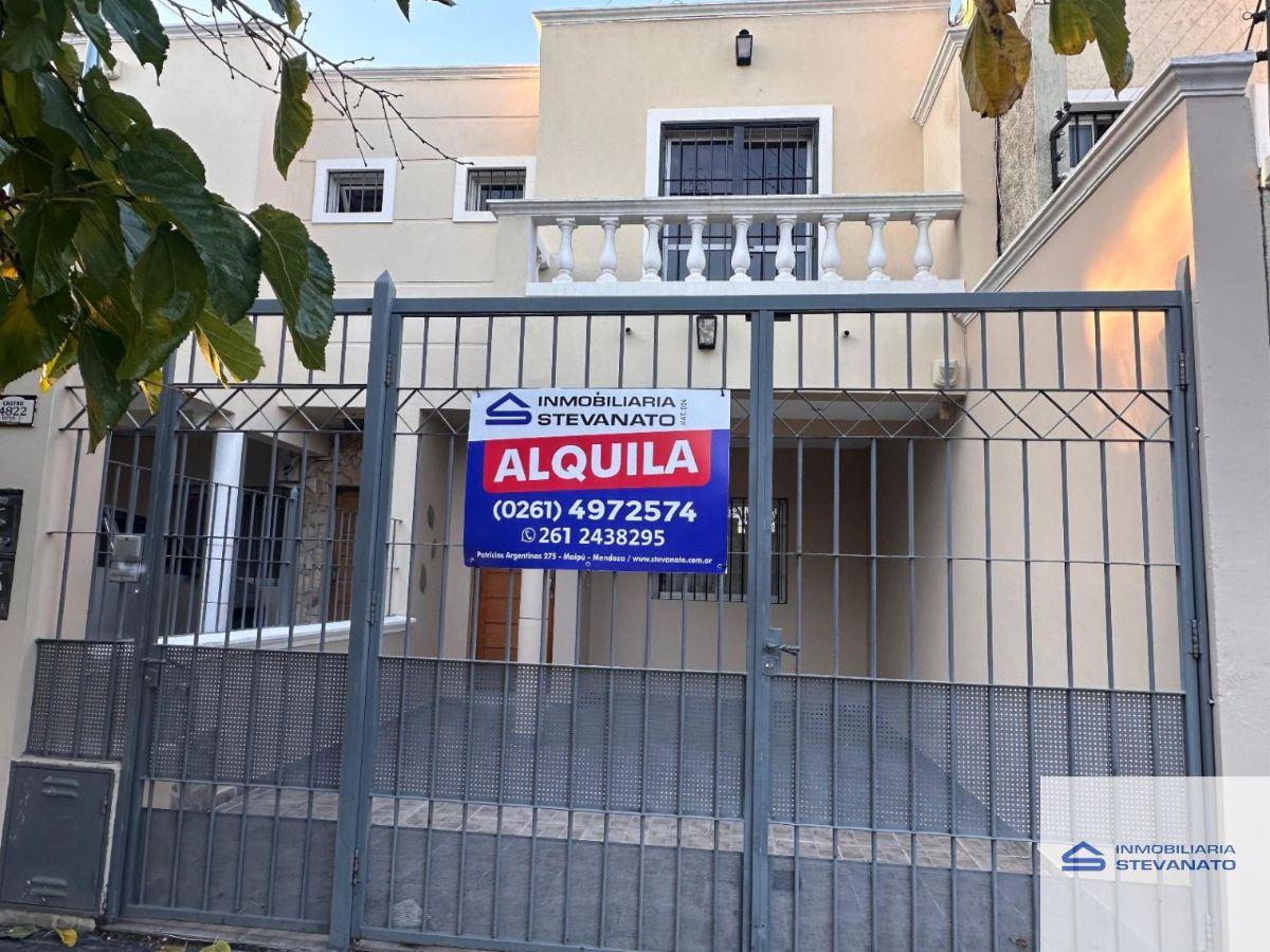 Dúplex en alquiler c/ cochera en Villa Nueva
