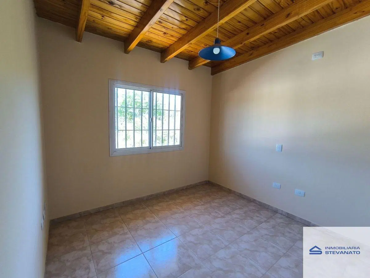 Dúplex en alquiler c/ cochera en Maipú 5
