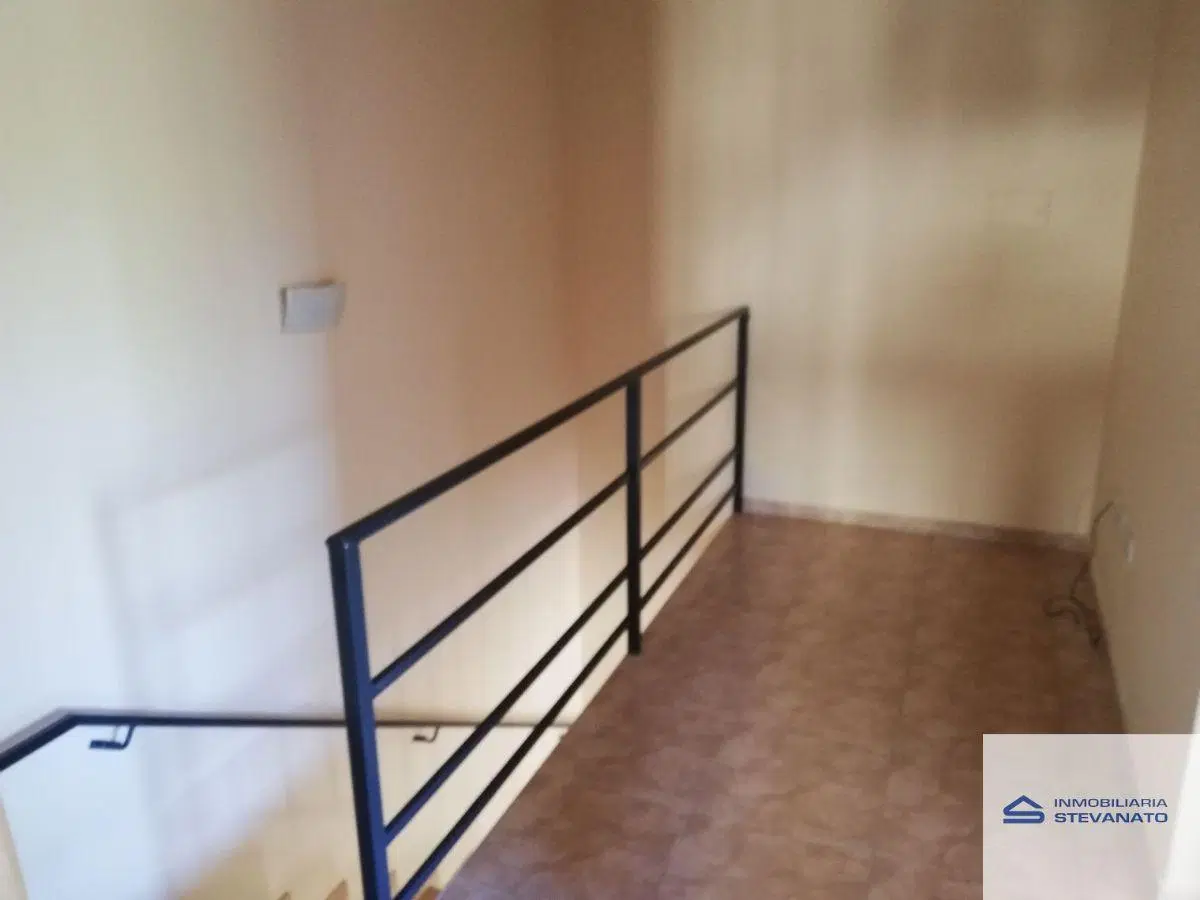 Dúplex en alquiler c/ cochera en Maipú 4
