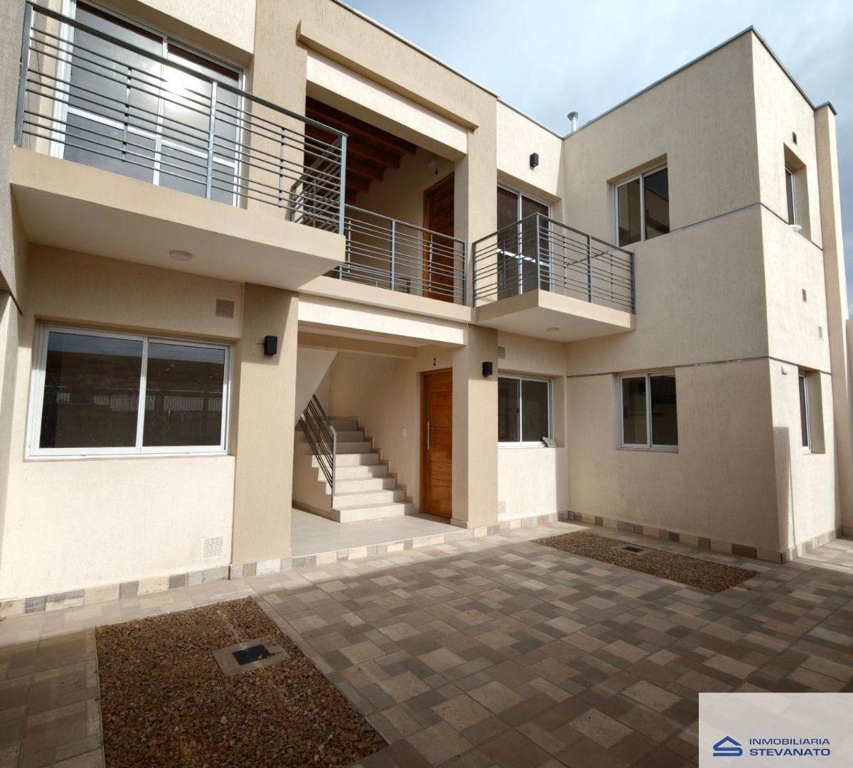 Foto de Departamento en alquiler c/ cochera en Luzuriaga, imagen 5