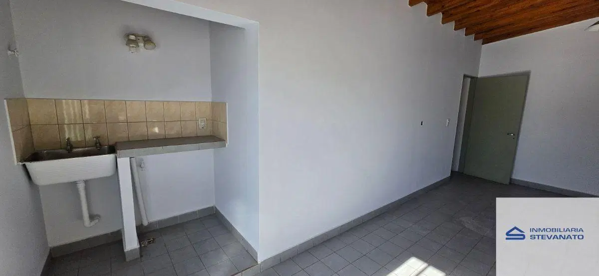 Departamento en alquiler en Maipú 4