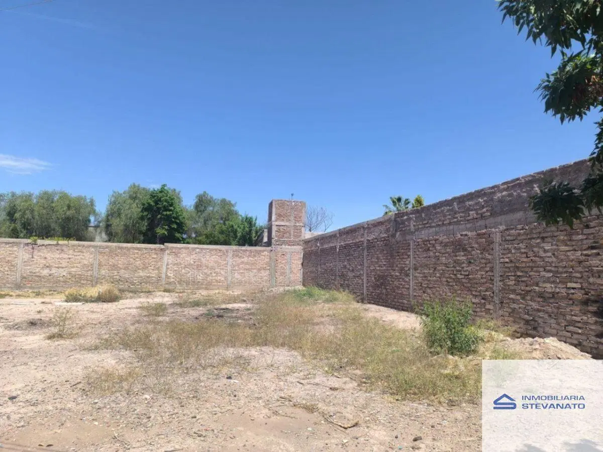 Luzuriaga, Venta de Lote de 200m2 4