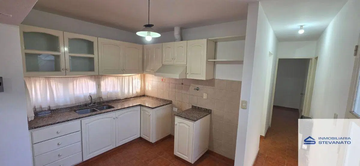 Departamento en alquiler en Maipú 4