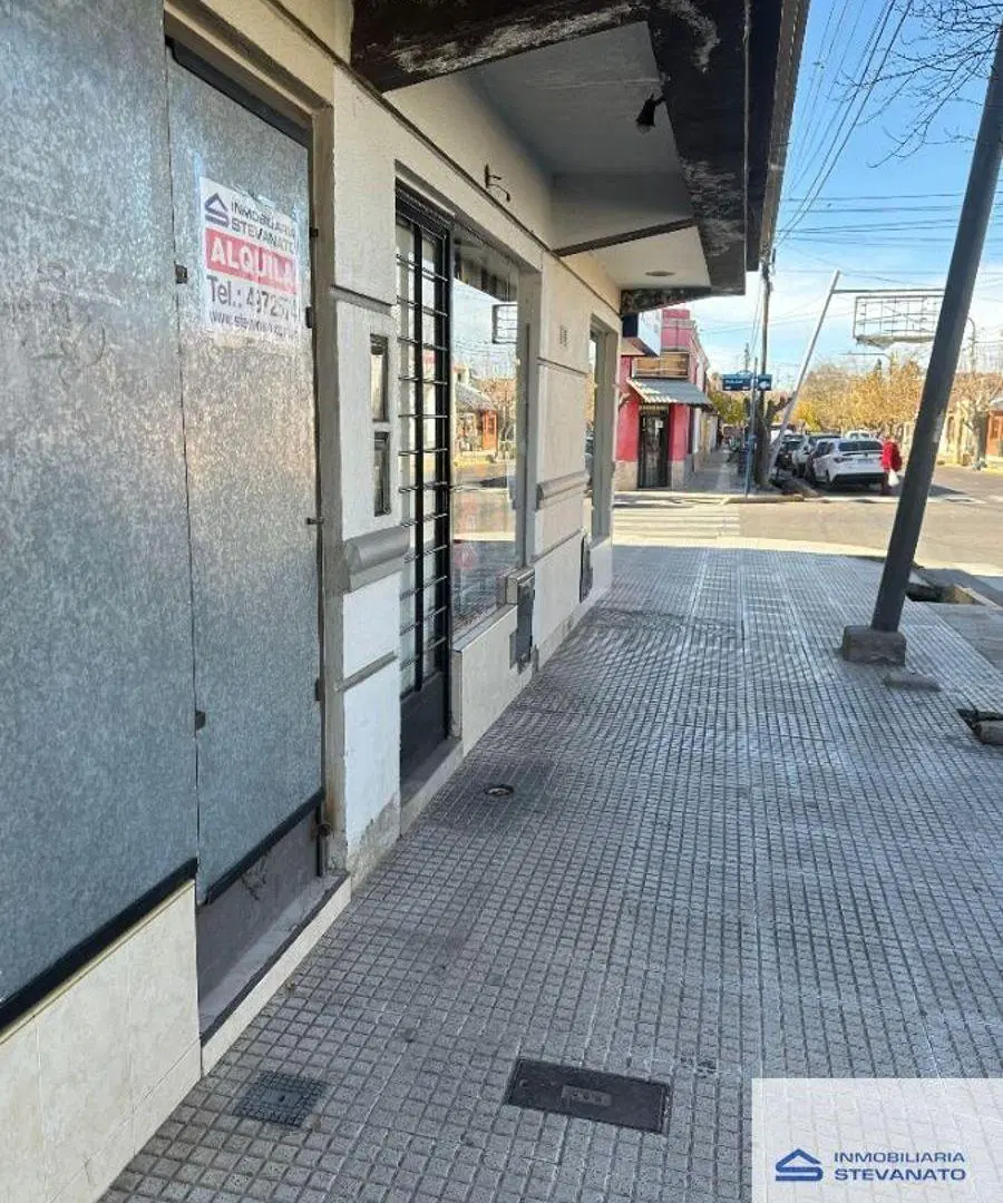 Local comercial en alquiler ubicado en Maipú 7