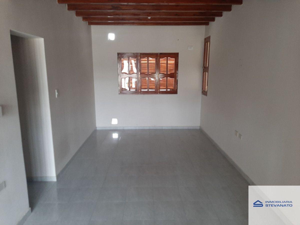 Foto de Departamento en alquiler de 3 dormitorios c/ cochera en Maipú, imagen 3