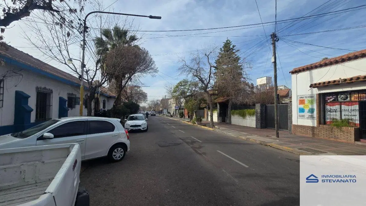 LOTE | 993 M² | 16 MTS DE FRENTE | FOS 0,90 | CENTRO | MAIPÚ 8