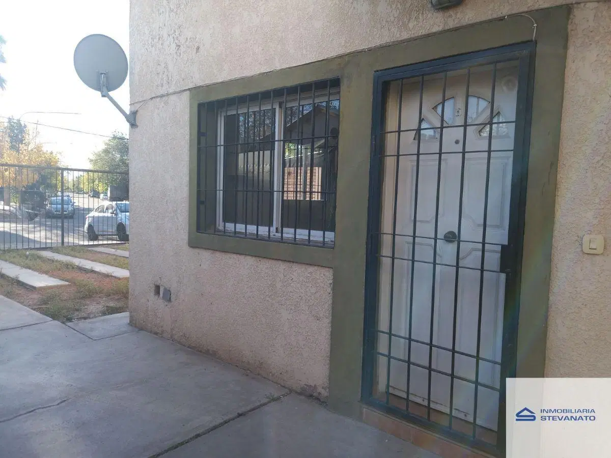 Departamento en alquiler de 2 dormitorios c/ cochera en Luzuriaga 4