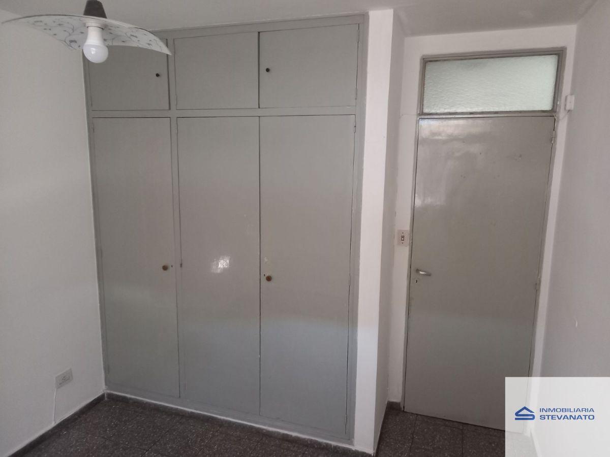 Foto de Casa en alquiler de 3 dormitorios c/ cochera en Maipú, imagen 5