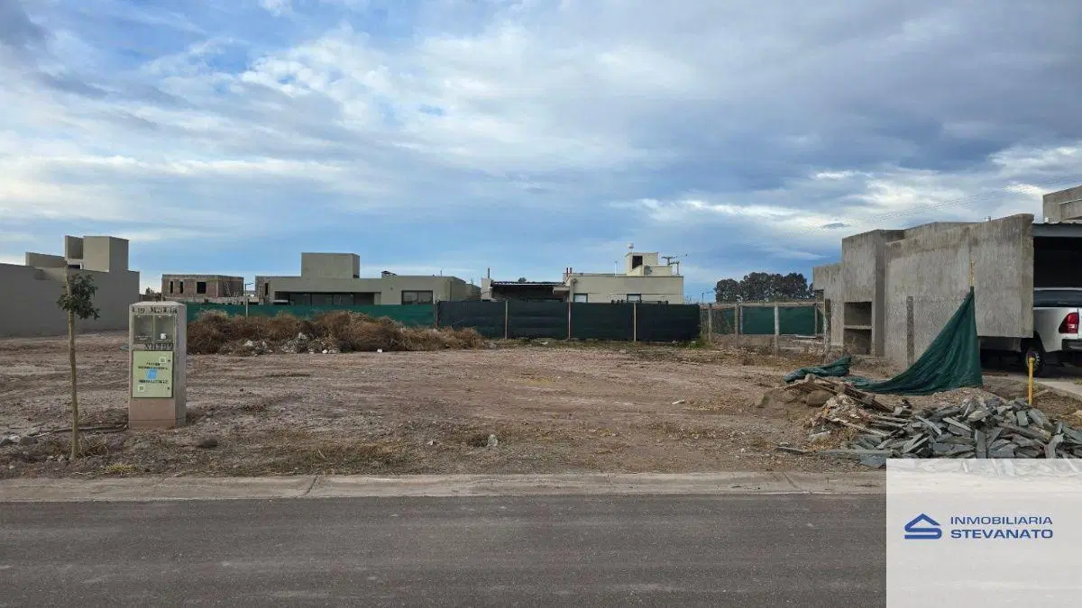 Terreno / Lote en venta de 316m2 ubicado en Fray Luis Beltrán 2