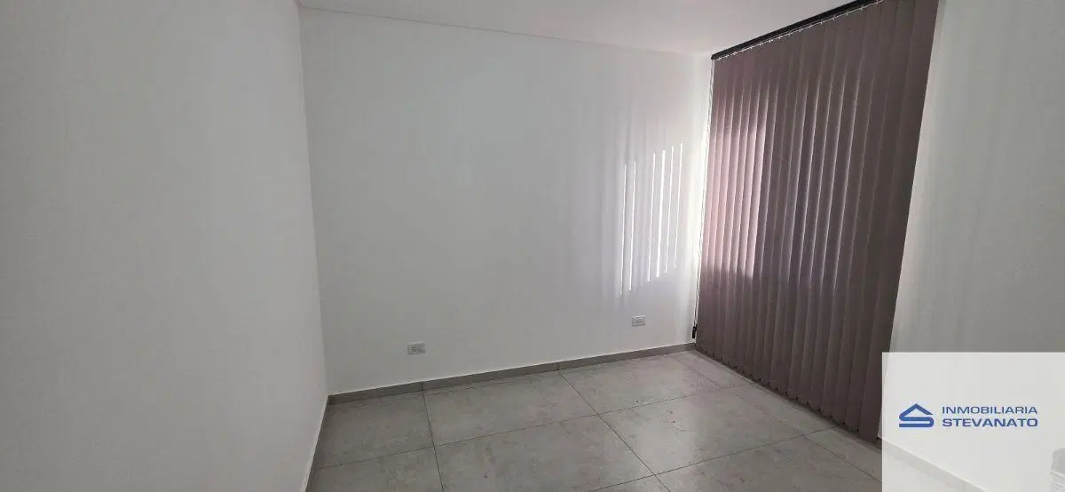 Departamento en alquiler c/ cochera en Maipú 3