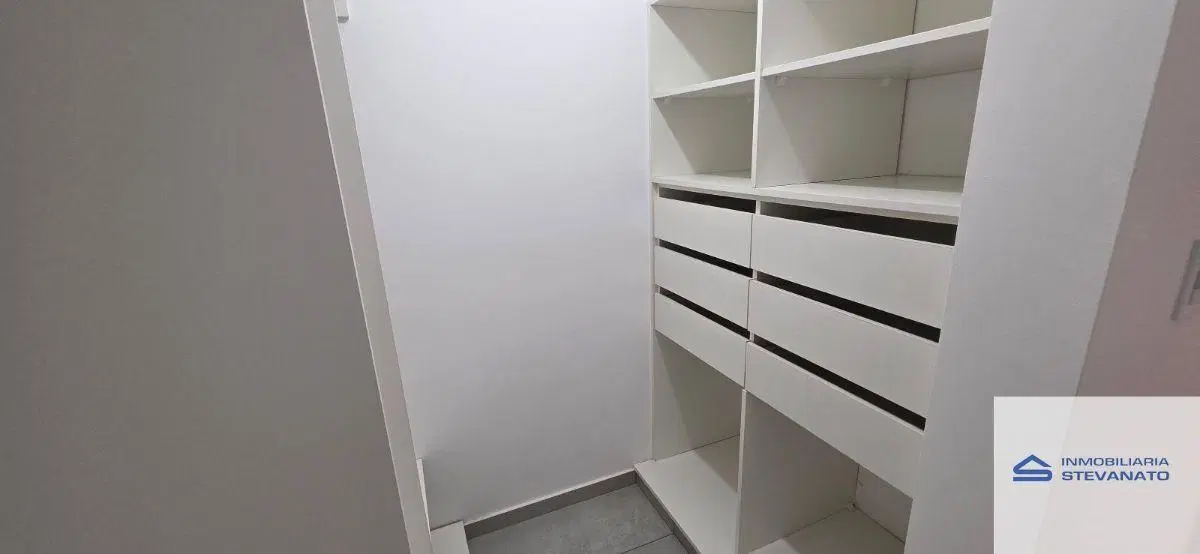 Departamento en alquiler c/ cochera en Maipú 1
