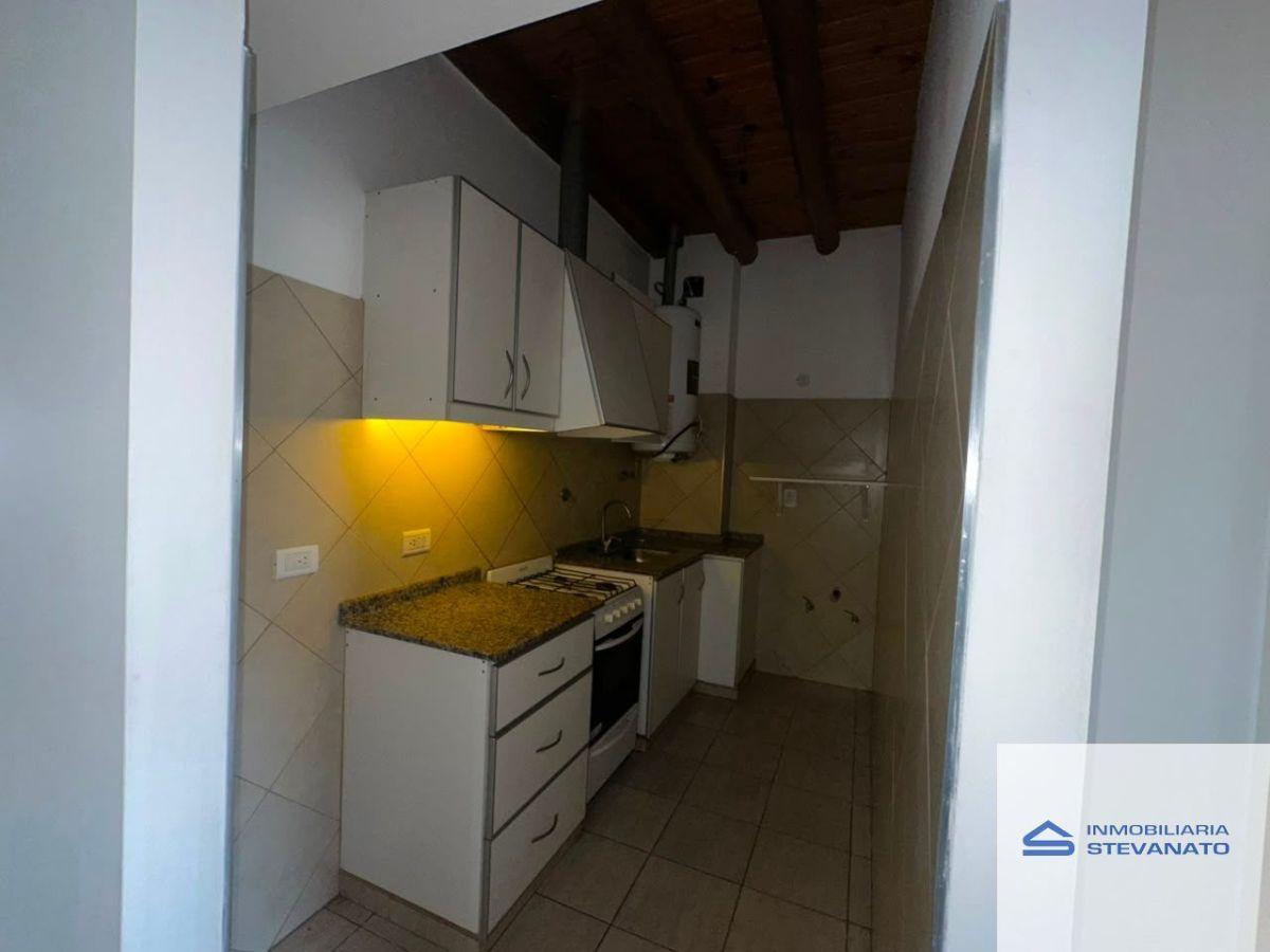 Foto de Departamento en alquiler en Maipú, imagen 5