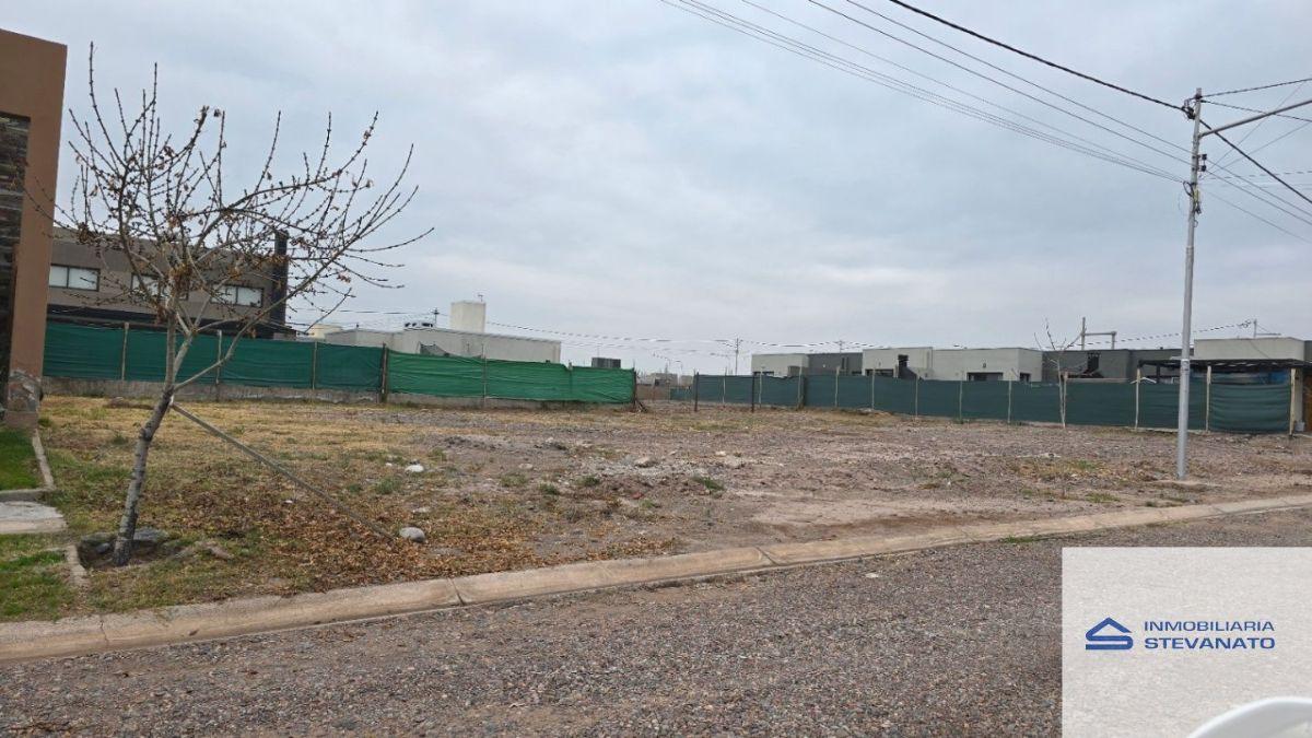 Foto de Terreno / Lote en venta de 300m2 ubicado en Maipú, imagen 4