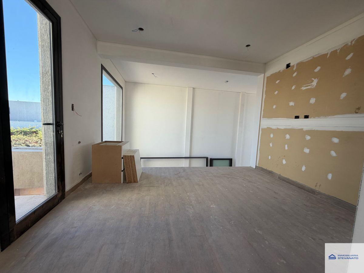 Foto de Casa en venta c/ cochera en Russell, imagen 5