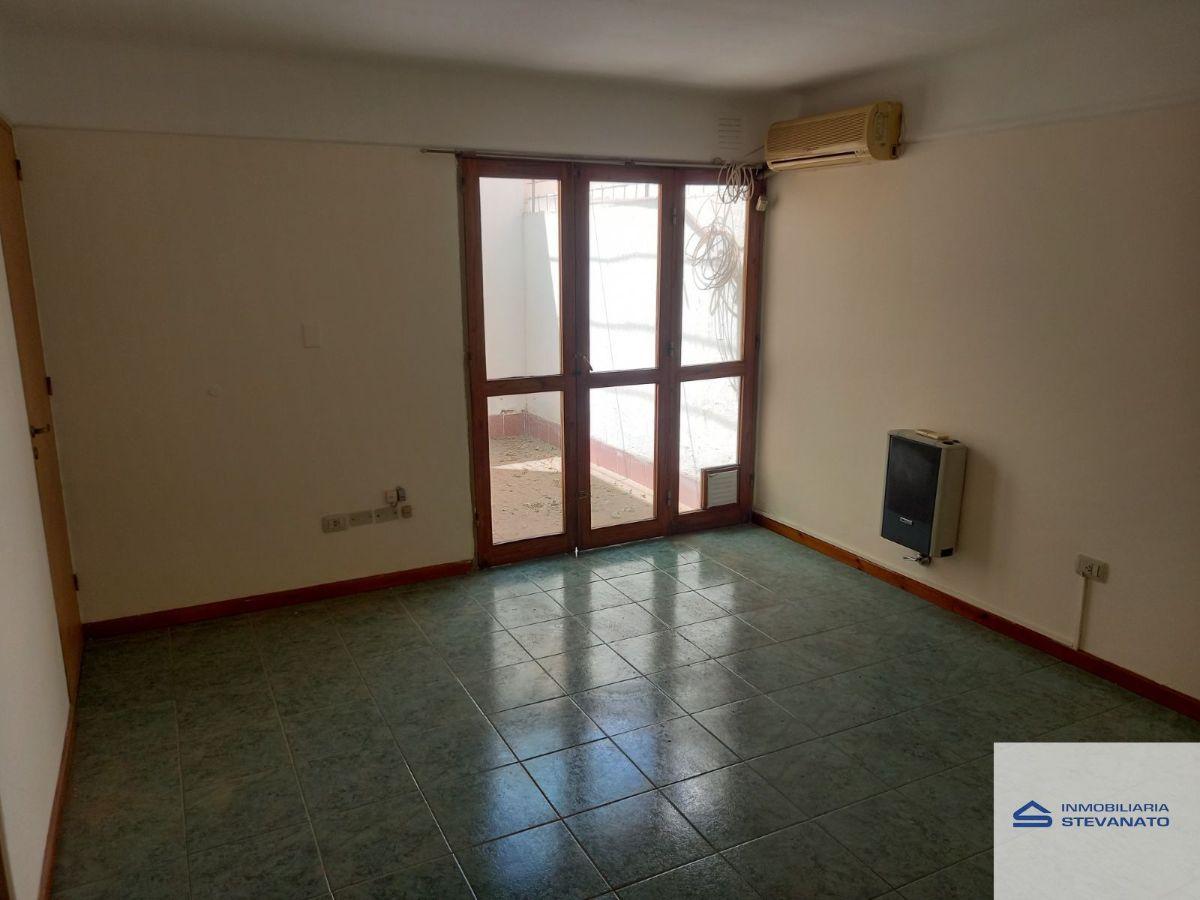 Foto de Departamento en alquiler de 1 dormitorio en Godoy Cruz, imagen 3