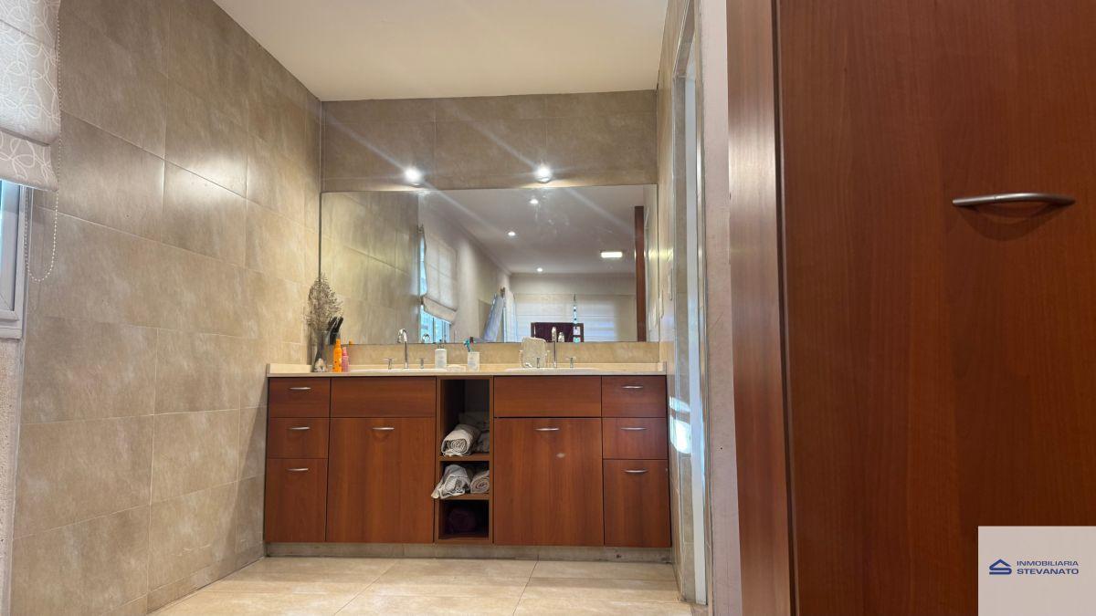 Foto de Casa en venta de 3 dormitorios c/ cochera en Coquimbito, imagen 5
