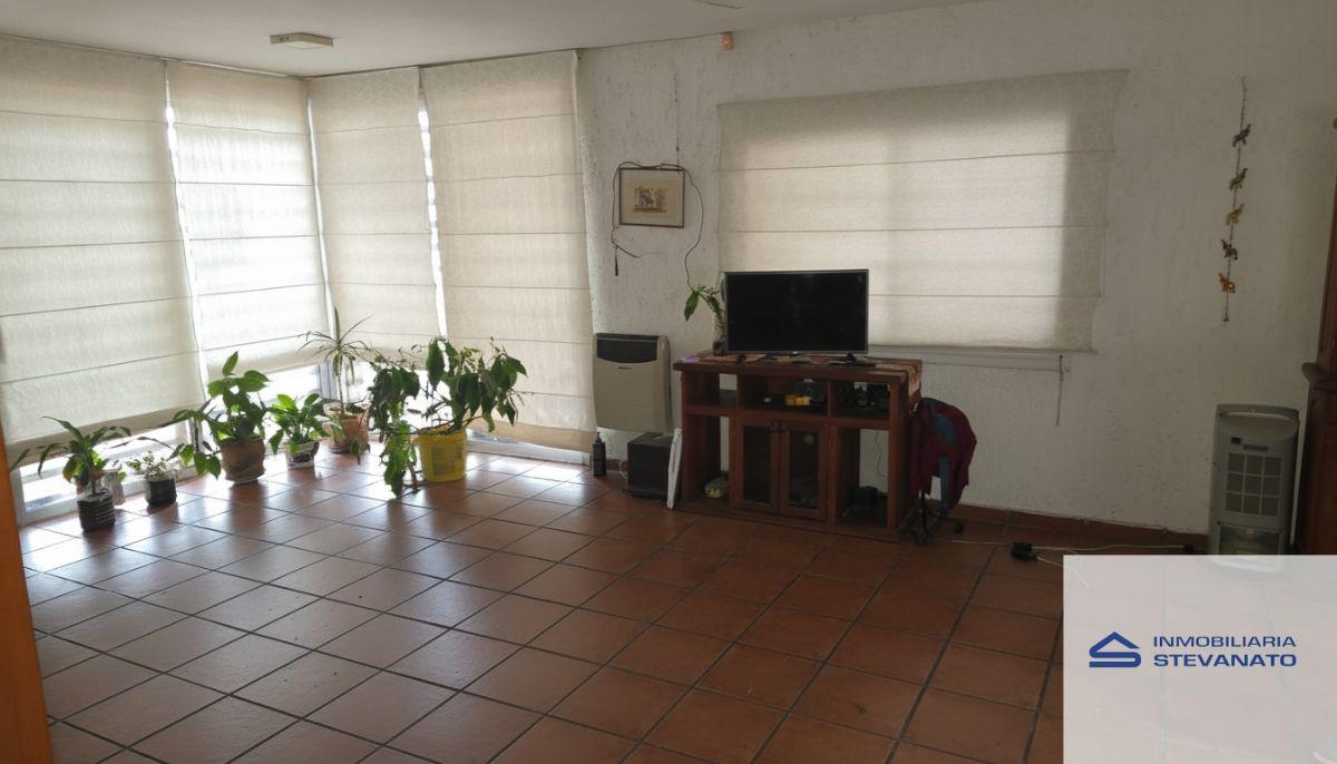 Foto de Casa en venta de 3 dormitorios c/ cochera en Coquimbito, imagen 4