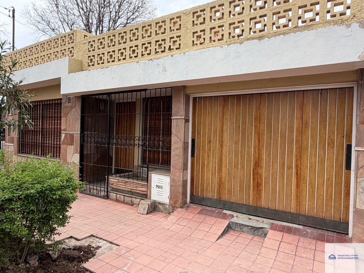 Foto de Casa en alquiler c/ cochera en Mayor Drummond, imagen 4