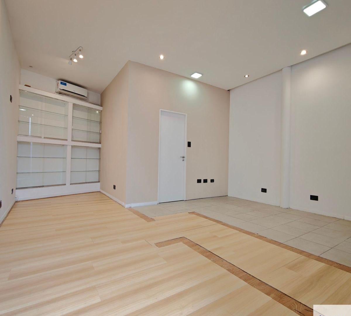 Foto de Local comercial en venta ubicado en Chacras de Coria, imagen 1