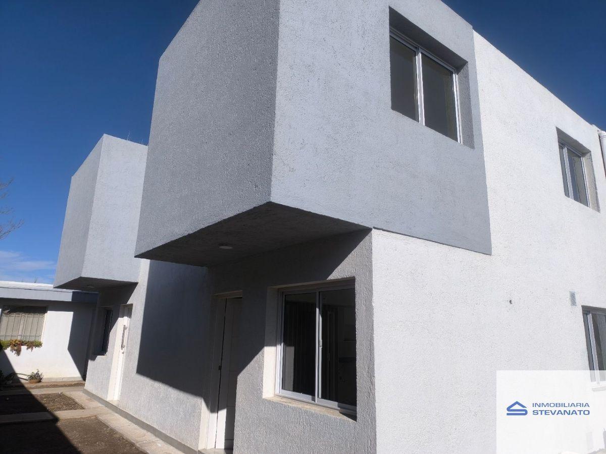 Foto de Dúplex en alquiler c/ cochera en General Guitérrez, imagen 1