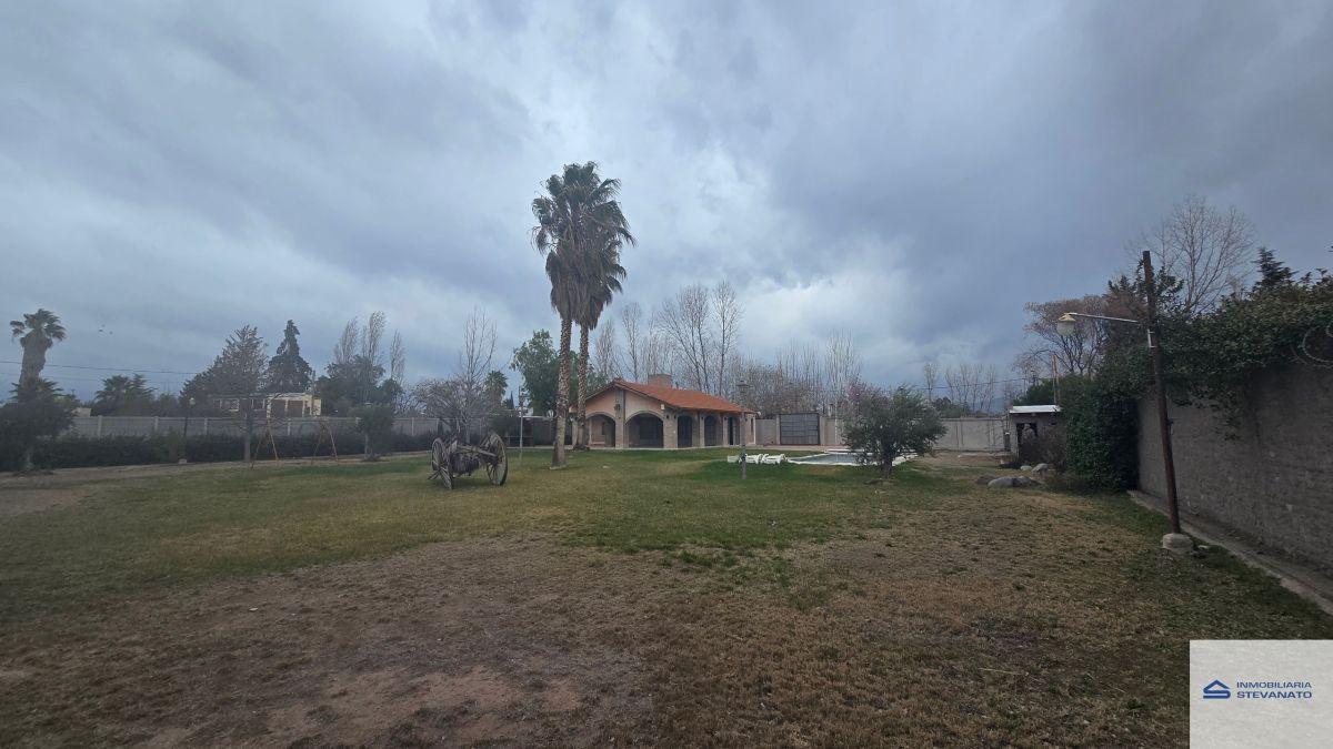 Foto de Casa quinta en venta de 240m2 ubicado en Lunlunta, imagen 3