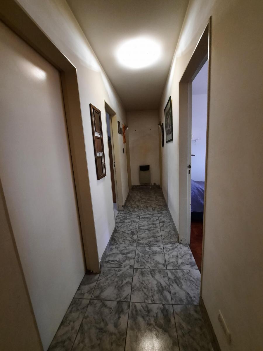 Vendemos Departamento 3/4 Dorm., Excelente Ubicación. Sexta Sección 2