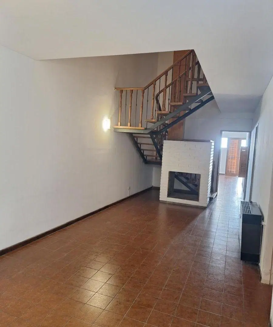 CASA em ALQUILER Cuarta Sección - Vivienda/Oficinas - 3 dormitorios - 3 baños 3