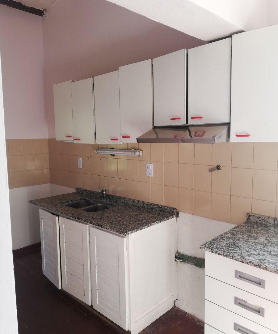 Foto de ALQUILAMOS DEPARTAMENTO 3 dormitorios, Barrio 7 de Julio, Luzuriaga, imagen 2