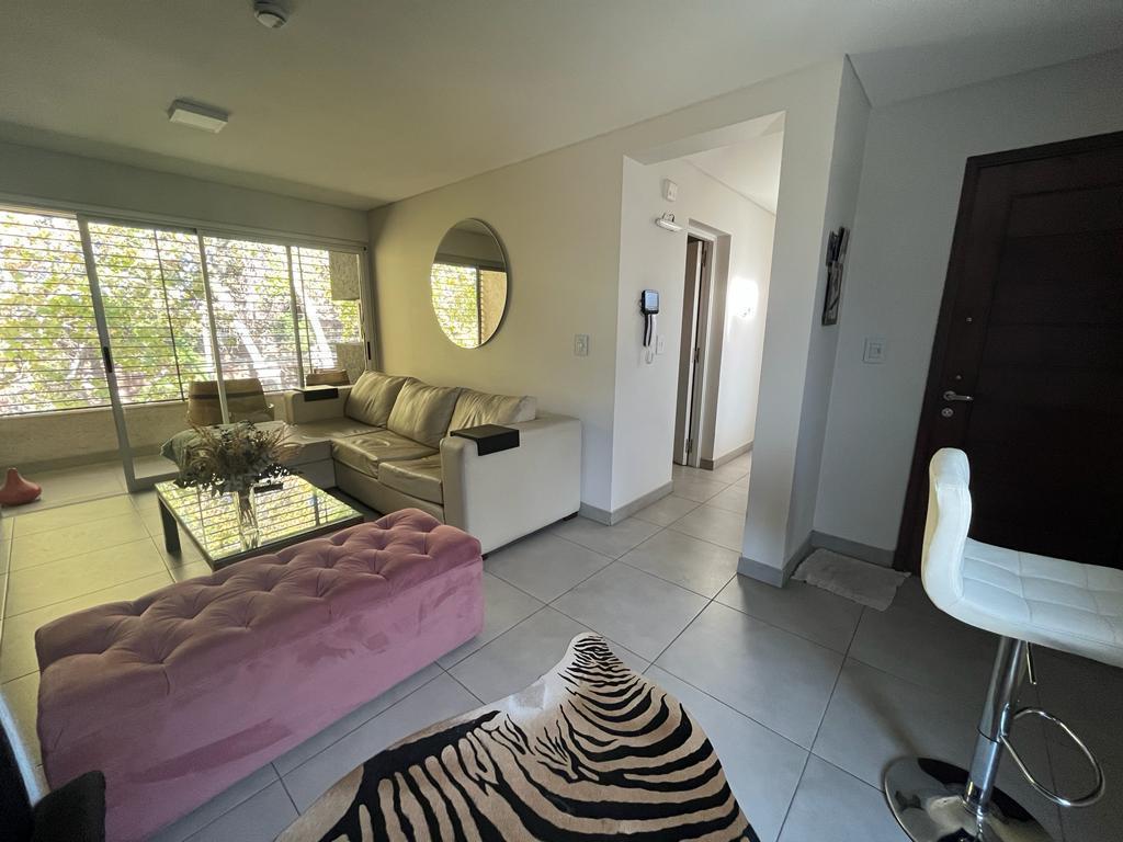 Departamento en Venta Calle San Martin N°5916 - Carrodilla 3
