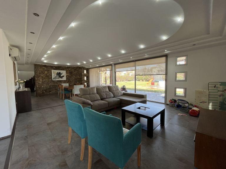 Casa en Venta Barrio El Remanso - Chacras de Coria 3