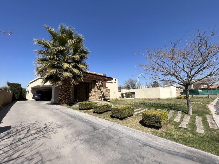 Casa en Venta Barrio El Remanso - Chacras de Coria 5
