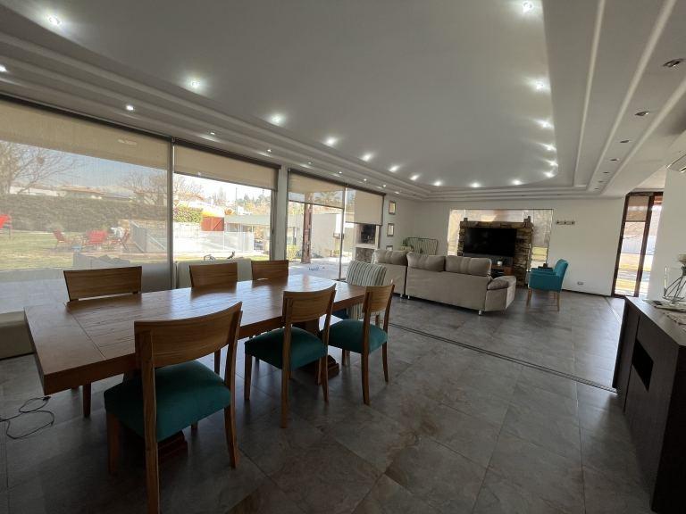 Casa en Venta Barrio El Remanso - Chacras de Coria 1
