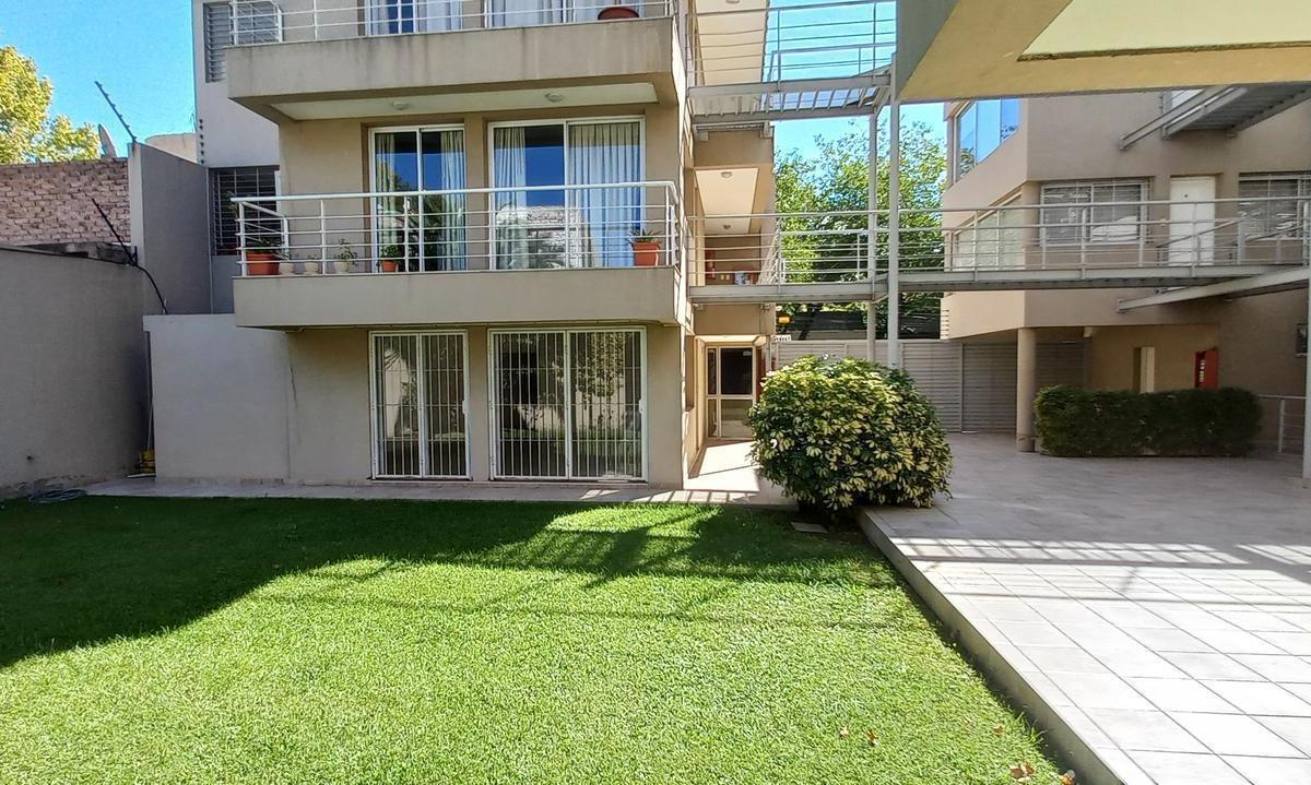 Departamento en Venta "Complejo Rincon de La Quinta" 2