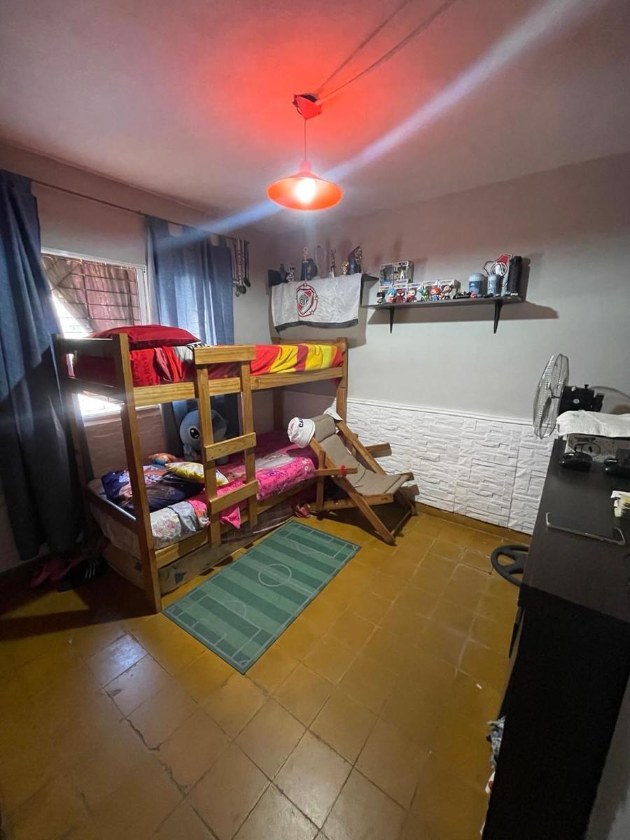 Casa en Godoy Cruz, Dos Dorm. y Cochera. 1