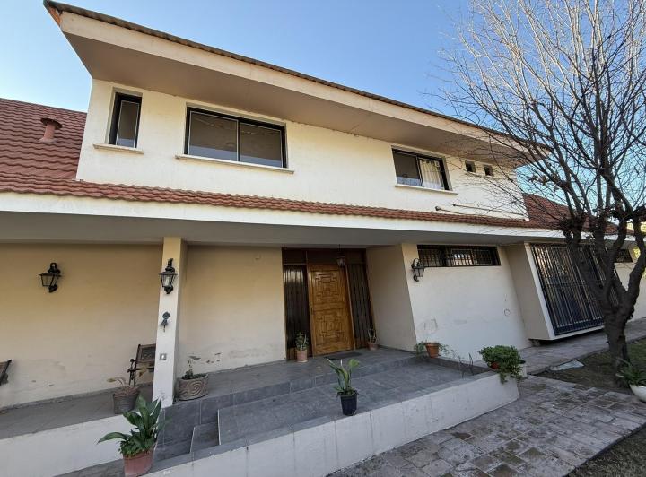 Casa en Venta en Chacras de Coria 5